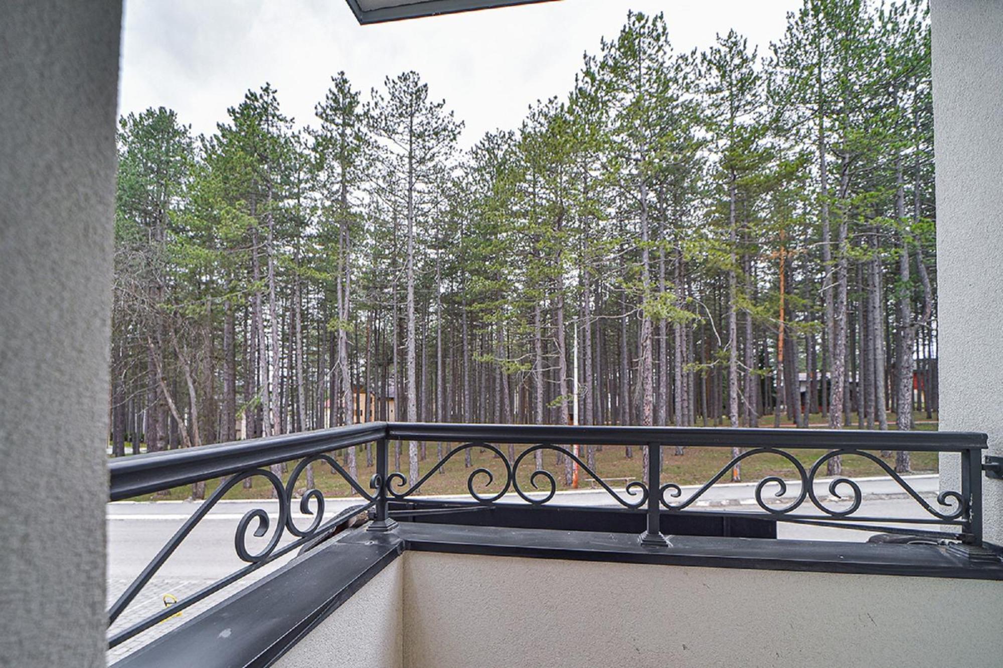 Beli Bor Zlatibor Aparthotel Exteriör bild
